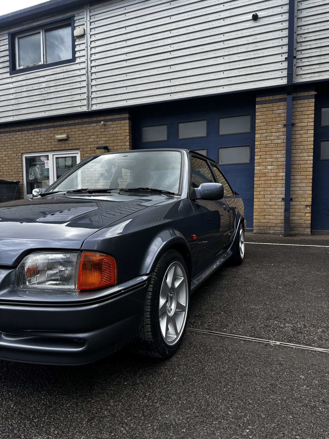 Fresh roof paintwork on classic Volkswagen